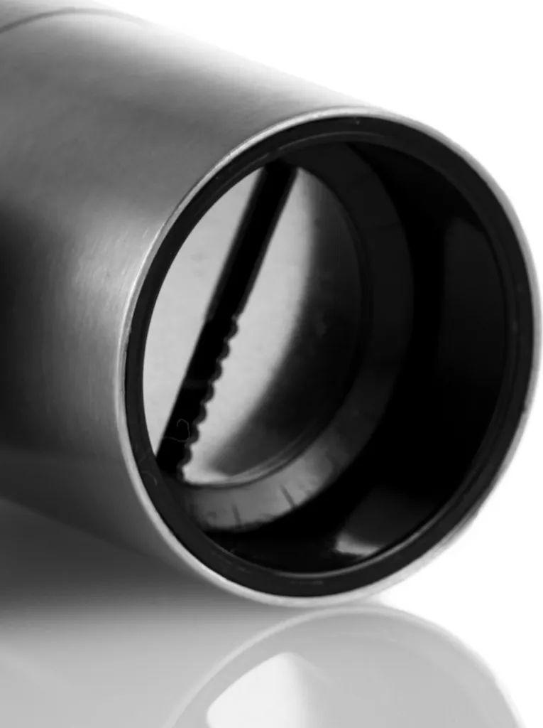 AdHoc MUSKATINO: Design Tedesco e Precisione per Noce Moscata 12.5cm - 8