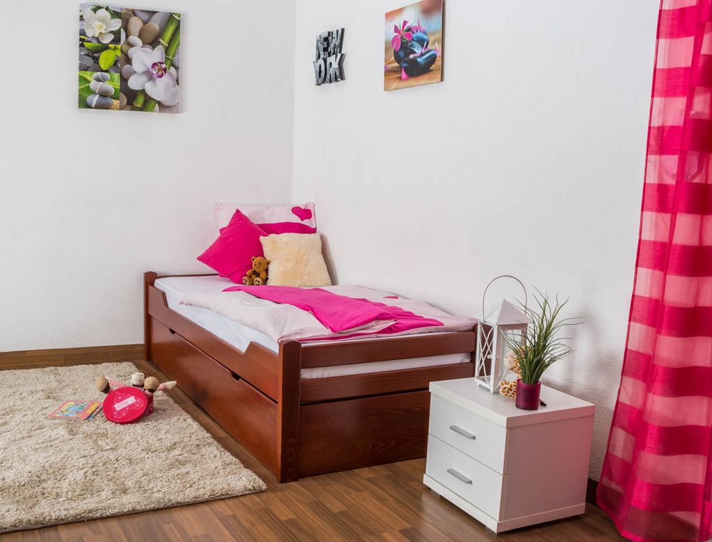 Bett mit Ausziehbett