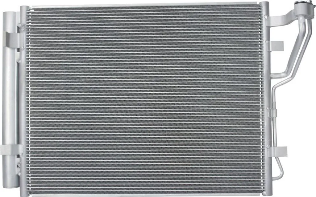 Réparer la clim HYUNDAI i30 avec le condenseur Bosch R134a 440-390 mm