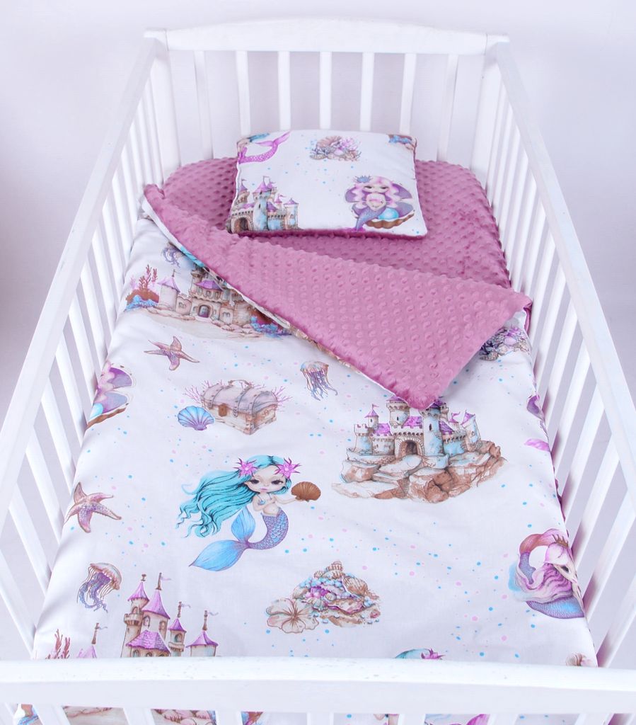 Babylux Babydecke 75x100 cm mit Kissen 30x35 cm – Kuscheldecke aus Minky & Baumwolle – Krabbeldecke für Kinderwagen K147 - Retro-Rosa + Meerju...