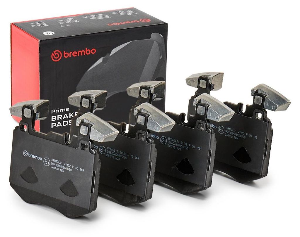 BREMBO Bremsbeläge Satz Vorne passend für MERCEDES-BENZ GLC (X253) P 50 159
