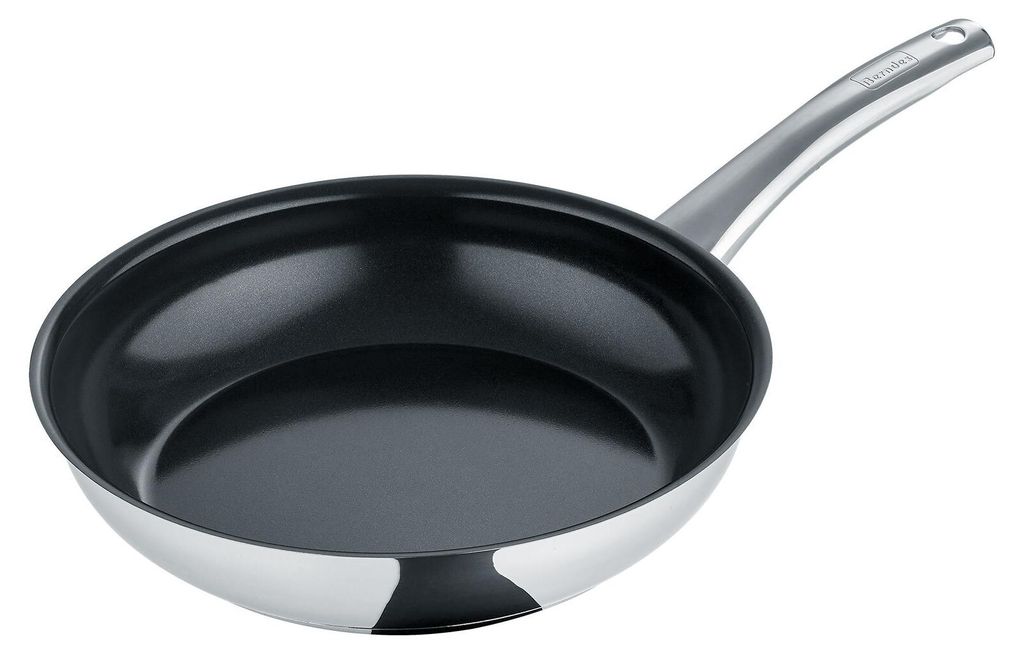 A close-up studio shot of a frying pan.