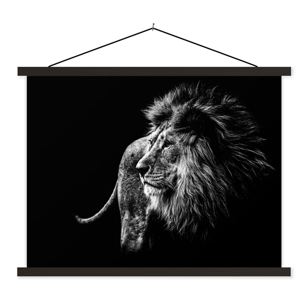 MuchoWow Textilposter Tiere - Wild - Löwe - Schwarz - Weiß 120x90 cm mit schwarzem Rahmen - Aufhänger für Poster