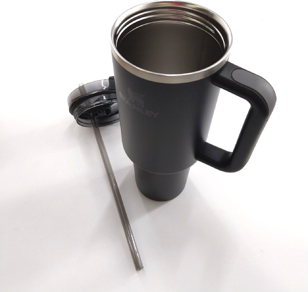 Stanley Quencher H2.0 FlowState Tumbler Kalt für 11 Stunden Produktbild 8
