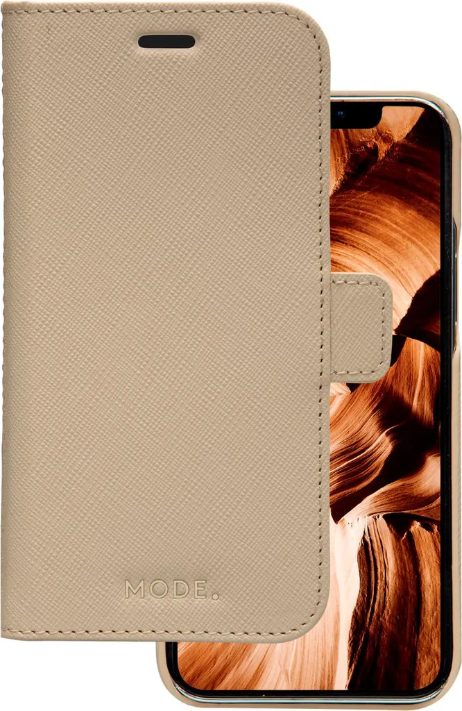 dbramante1928 New York iPhone 12 Case - Sabbia Saffiano Leather
