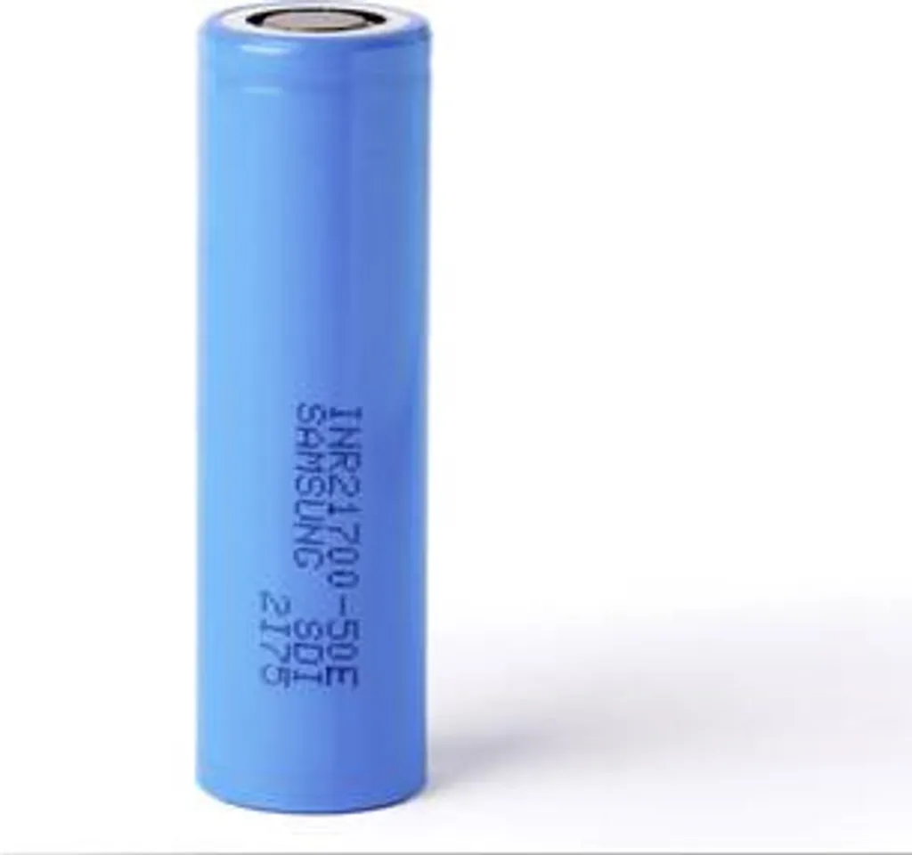 Accumulateur Rechargeable 21700 Samsung 50E 4900 mAh pour Lampe et Outillage