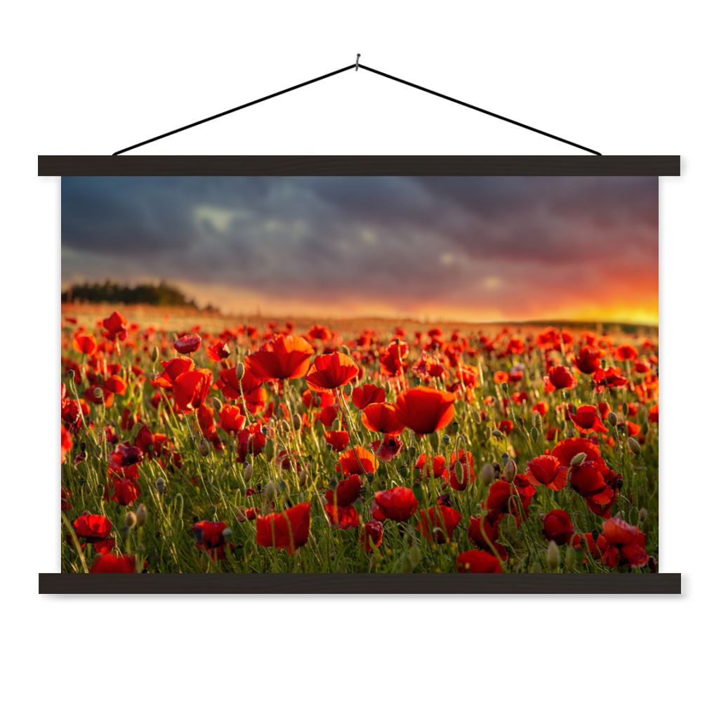MuchoWow Textilposter Sonnenuntergang - Mohnblumen - Rot - Blumen - Feld - Natur 120x80 cm mit schwarzem Rahmen - Wanddeko