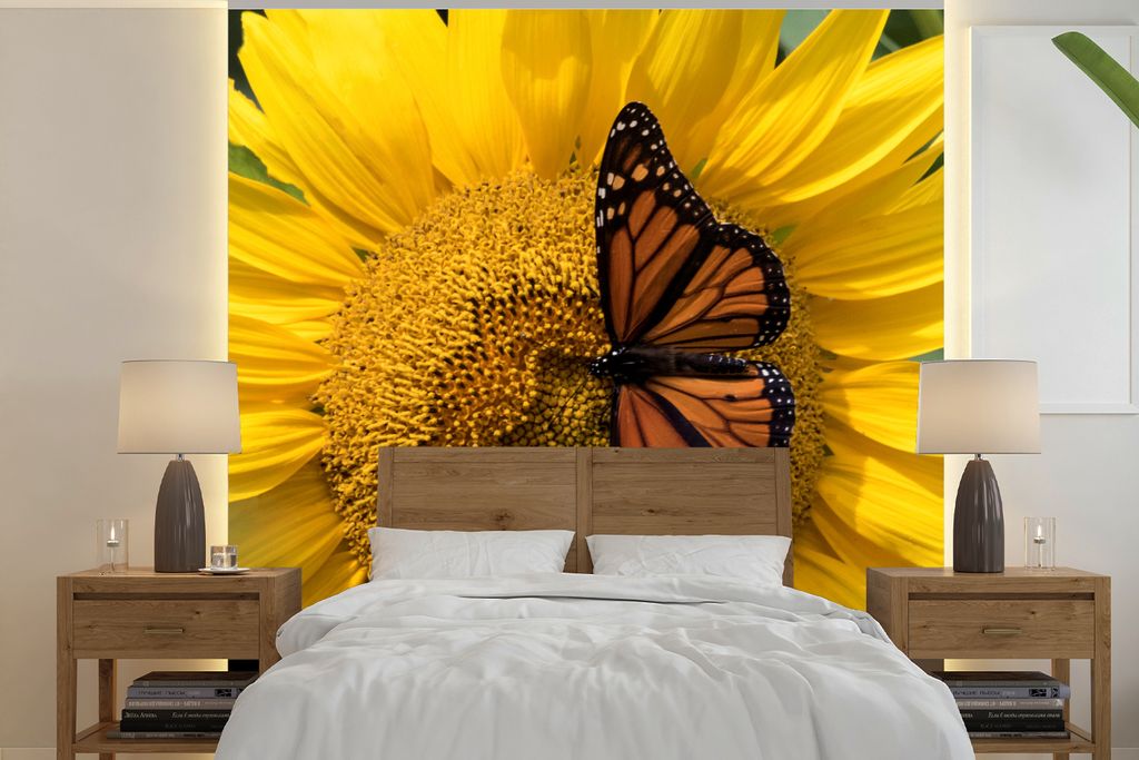 MuchoWow Fototapete für Wohnzimmer oder Schlafzimmer Wandtapete Vinyl Motivtapete Sonnenblume - Schmetterling - Frühling - 280x280 cm - Hinterg...