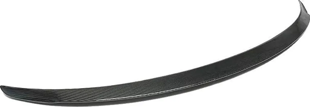 Spoiler arrière de coffre universel look sport carbone brillant 120cm