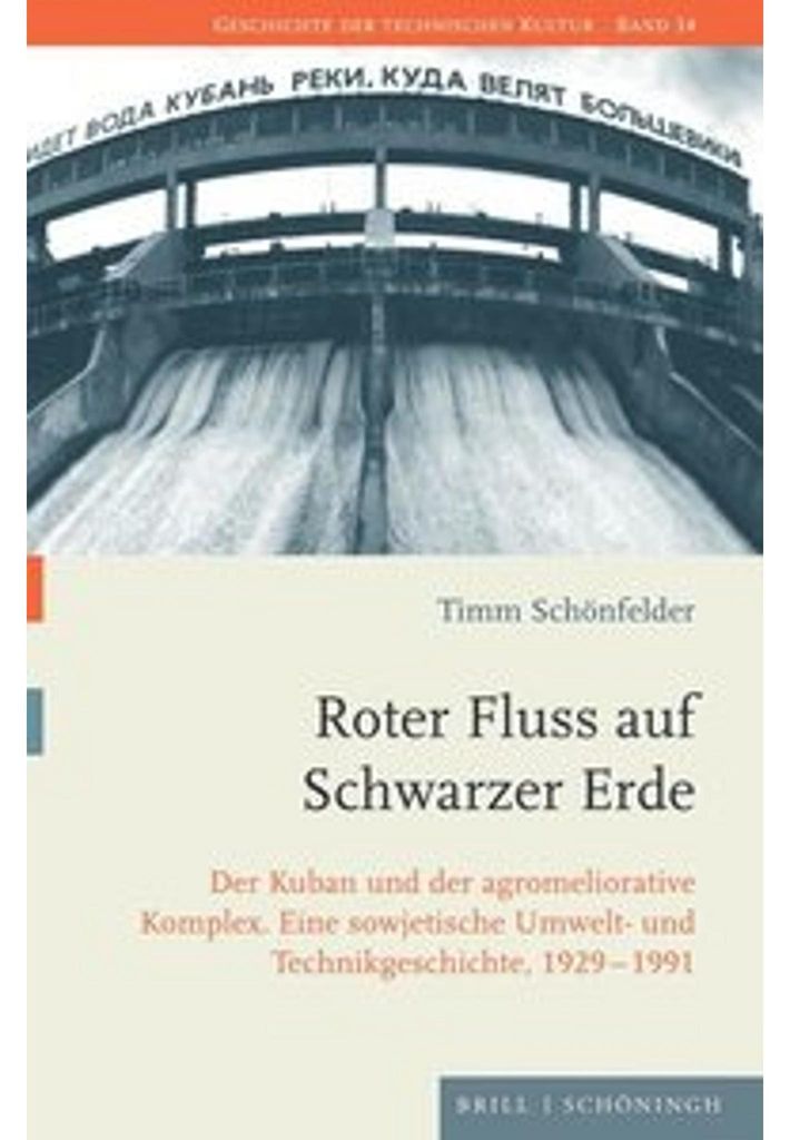 Roter Fluss auf Schwarzer Erde
