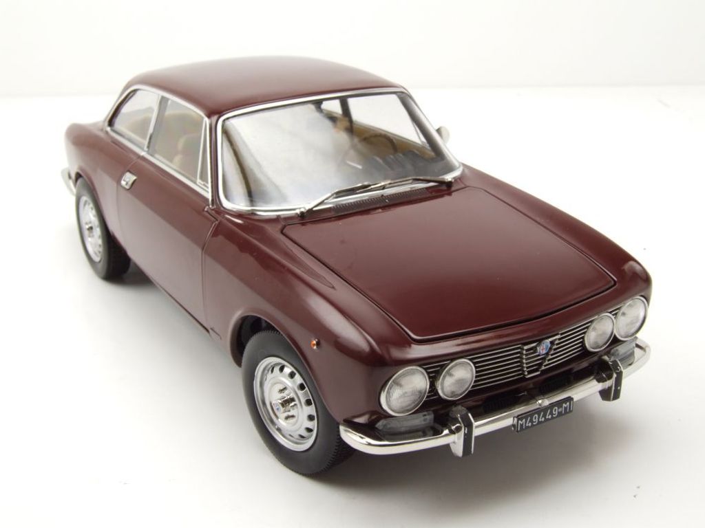 1:18 Norev Alfa Romeo 2000 GTV 1973 Châtain 187916 - eBay