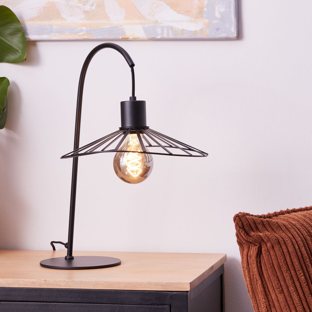 BRILLIANT dekorative Tischlampe LEIKA im Neo Retro Stil | schwarze Tischleuchte mit Schnurzwischenschalter | E27 Leuchtmittel max. 52W | Metall