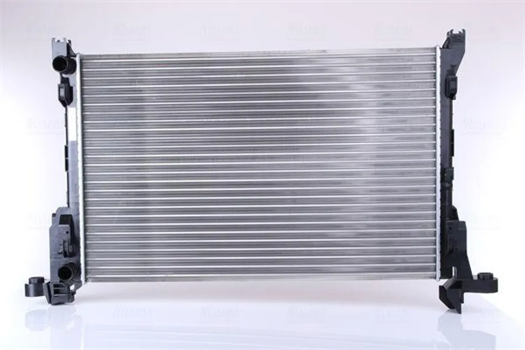 Radiateur moteur Nissens 630803 pour Trafic Vivaro Talento OE 214104344R
