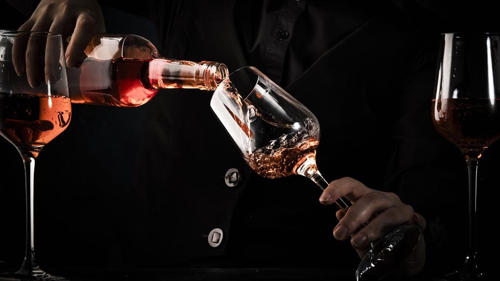 Jochen Schweizer Wine in the Dark Wien; Erlebnis verschenken oder selbst erleben; Gutschein gültig für 1 Person Gruppengröße: 1-30 Personen