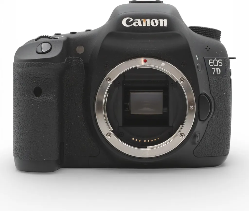 Canon EOS 7D reflex numérique : finissez-en avec les photos floues d'action