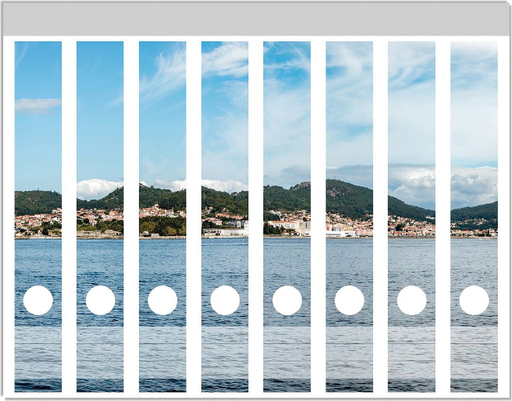Wallario Ordnerrücken Sticker, selbstklebend für schmale Ordner, 8 Stück, Motiv Stadt zwischen Bergen und Meer