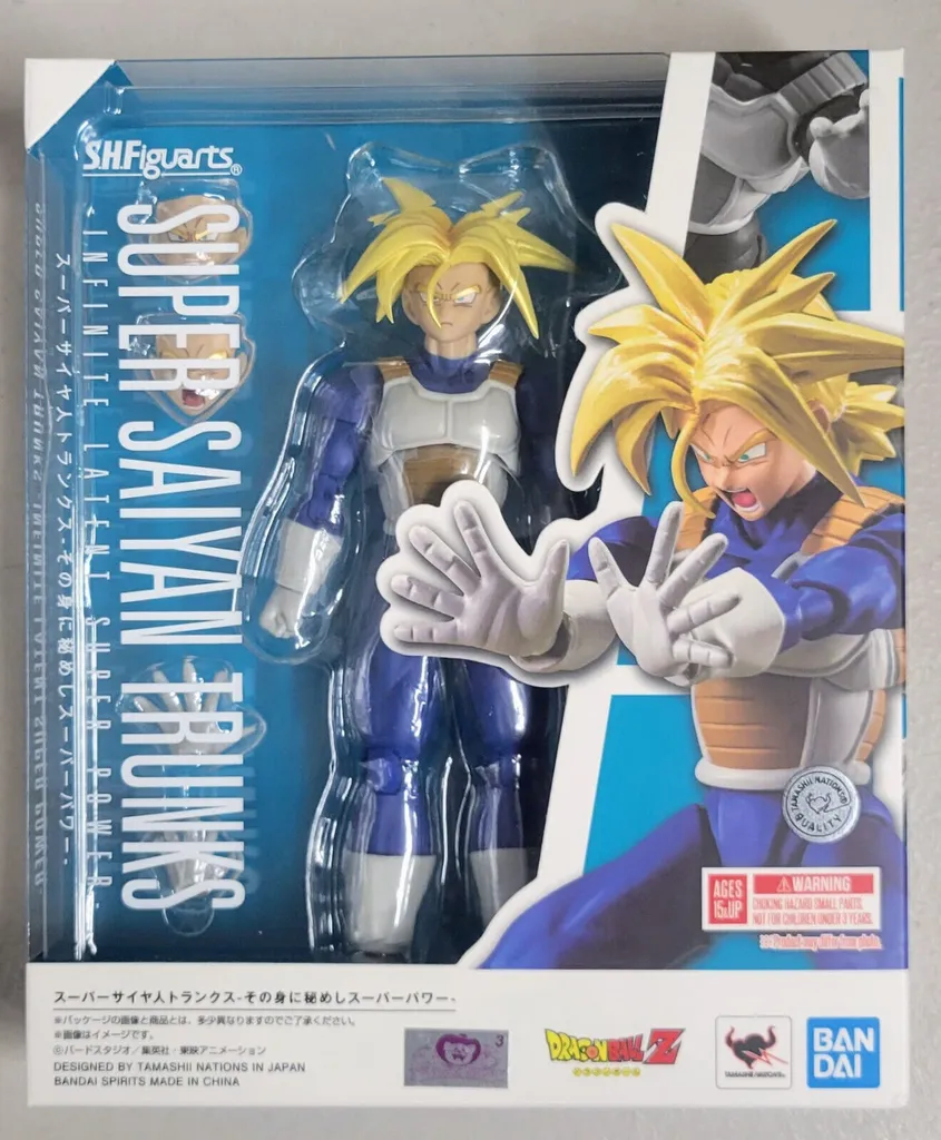 Figurine Trunks DBZ Articulée : Réalisme et Postures de Combat 14cm - 18