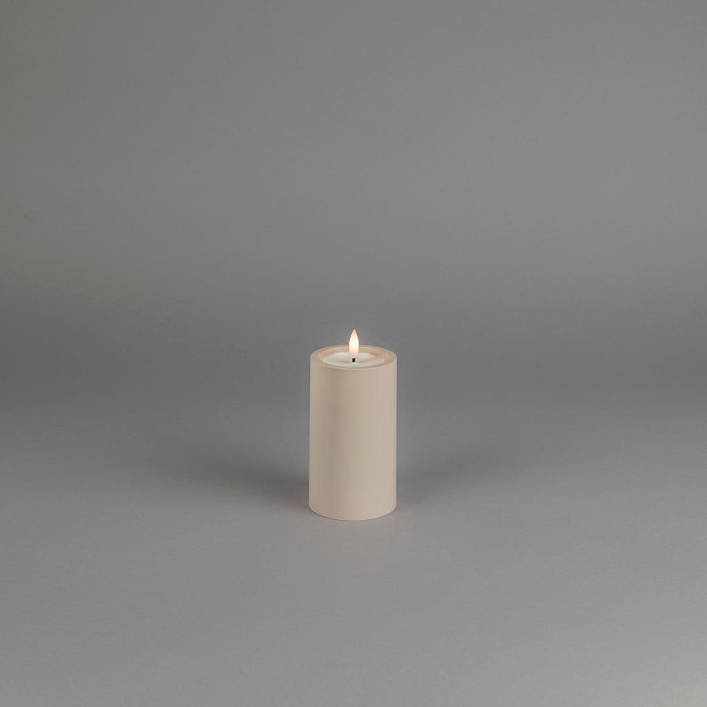 LED Kunststoffkerze sand Außen 1873-970 6h Timer D7 H12,5cm excl.2xAA IP44