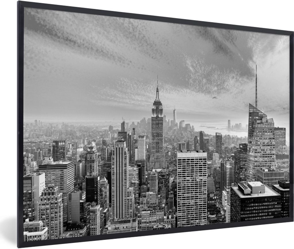 MuchoWow Gerahmtes Poster New Yorker Skyline bei Sonnenuntergang - schwarz und weiß 60x40 cm - Poster mit Schwarzem Bilderrahmen Wandposter Rahm...
