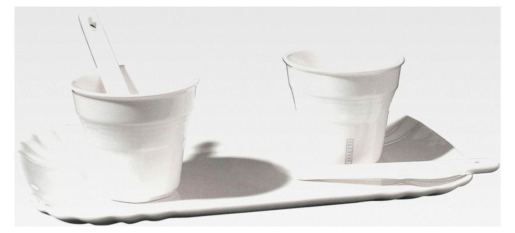 Set: 2 Kaffeebecher, 2 Rührstäbchen und 1 Tablett 13 x 20 cm aus Porzellan