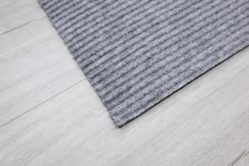 Tapis Quick Step gris 140x200 cm : anti-poussière et facile à laver