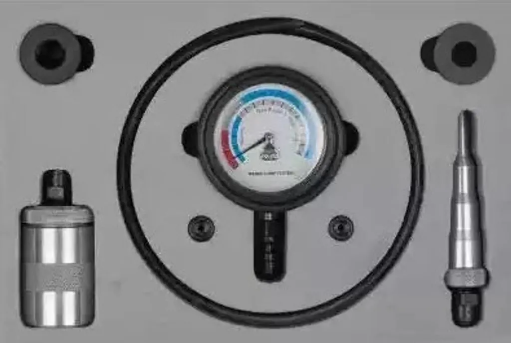 Vérifier l'efficacité d'une pompe à eau avec le kit KS TOOLS 150.9020 8 pcs - 12