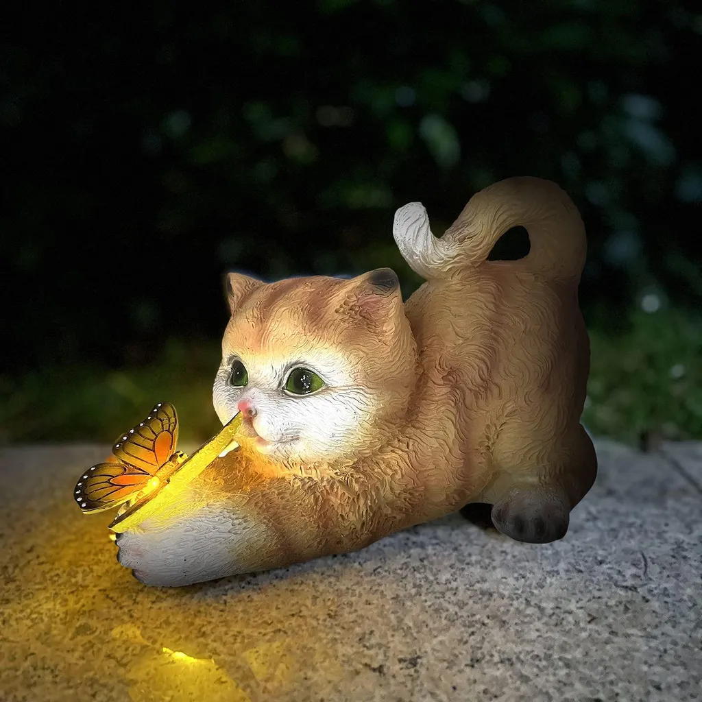 Éclairage de Jardin Solaire Chat : Finis les Câbles et les Piles usées