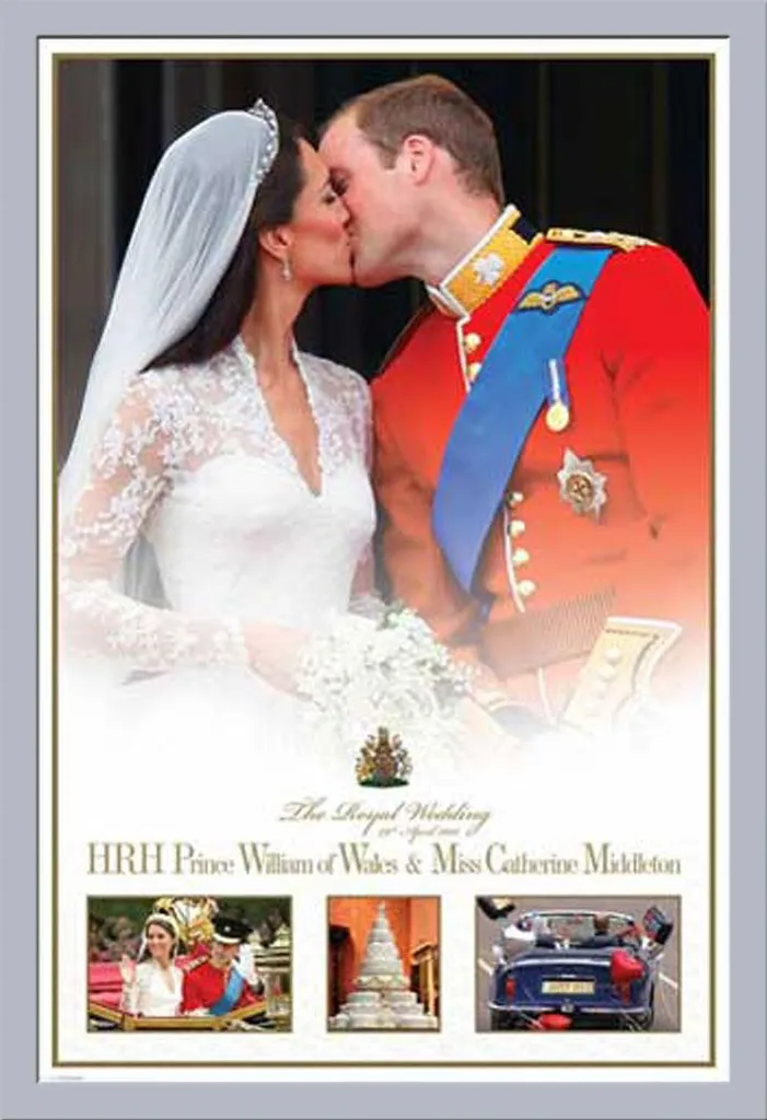 Set Poster Matrimonio Reale Bacio con Cornice Argento Shinsuke MDF