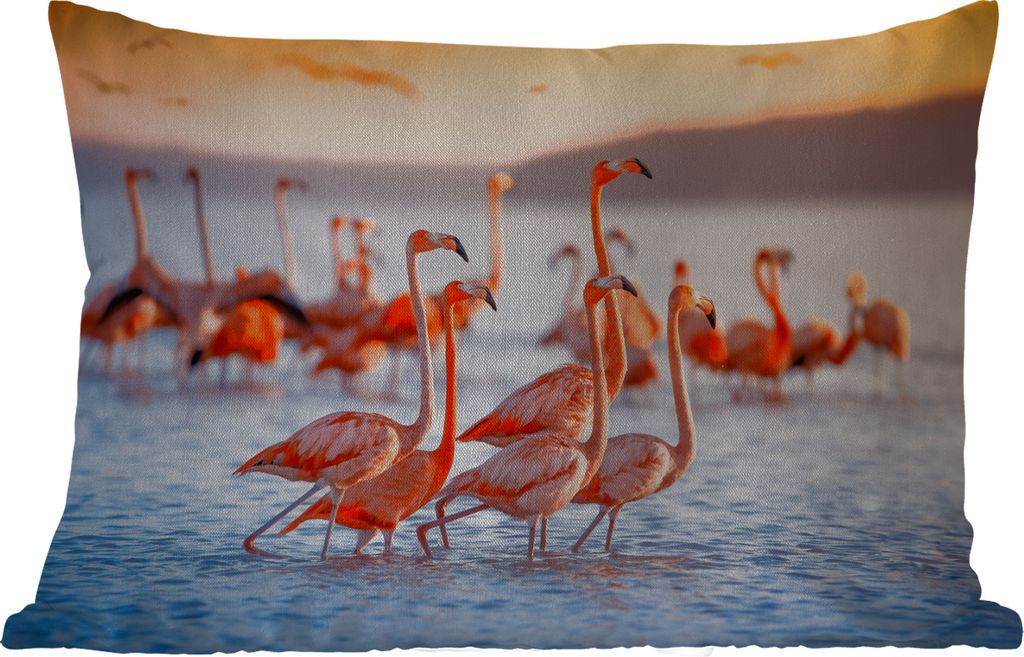 MuchoWow Outdoor Kissen - Flamingo - Tiere - Wasser - Rosa - 50x30 cm - Wetterfest - Lounge Kissen - Sofa kissen - Wohnzimmer Dekoration