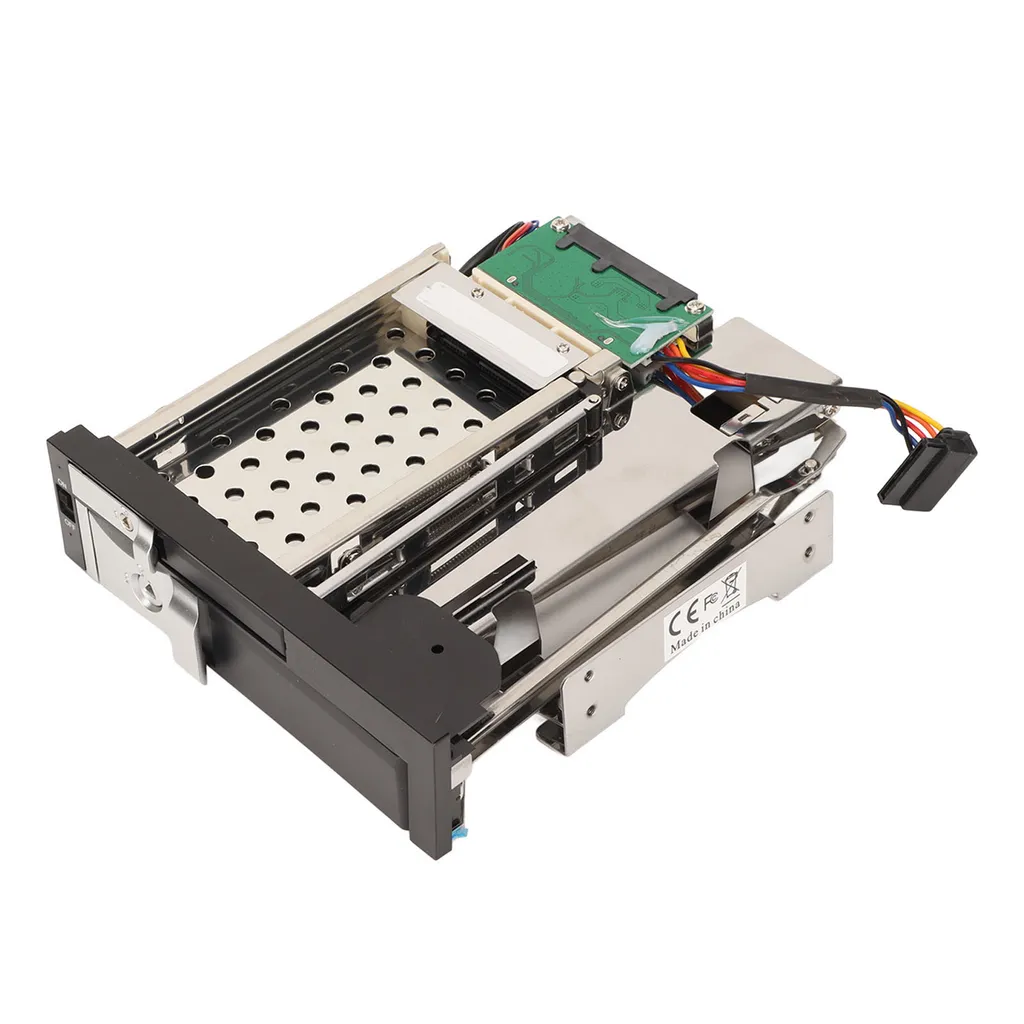 Support interne pour étendre le stockage PC avec deux disques durs SATA