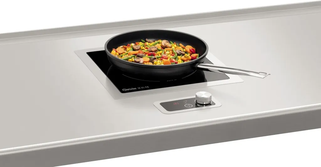 Plaque induction 3500W Bartscher IK 35-EB : cuisson rapide et sans risque - 3