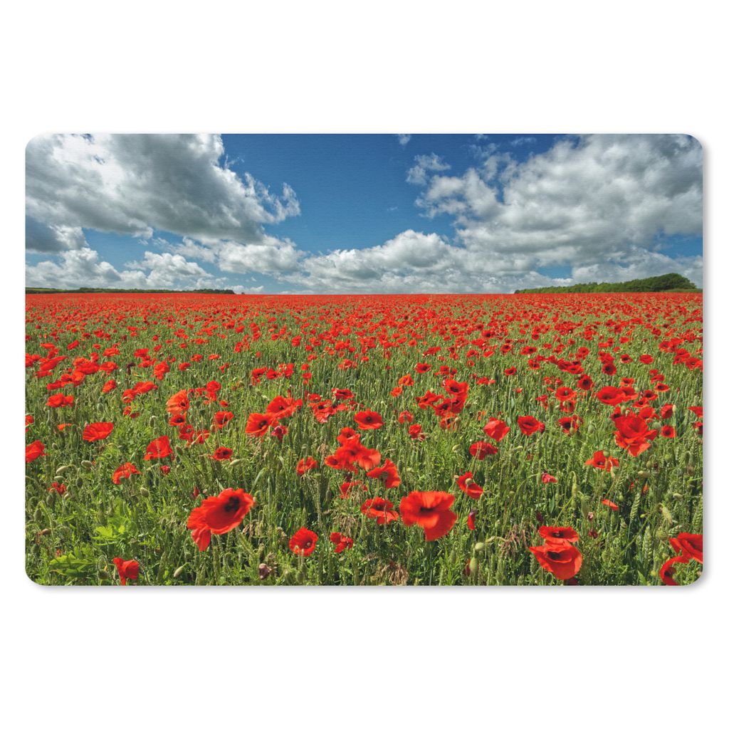 MuchoWow Schreibtischunterlage Schneeweiße Wolken über einem Mohnblumenfeld 60x40 cm - XXL Mauspad - Großes Mauspad