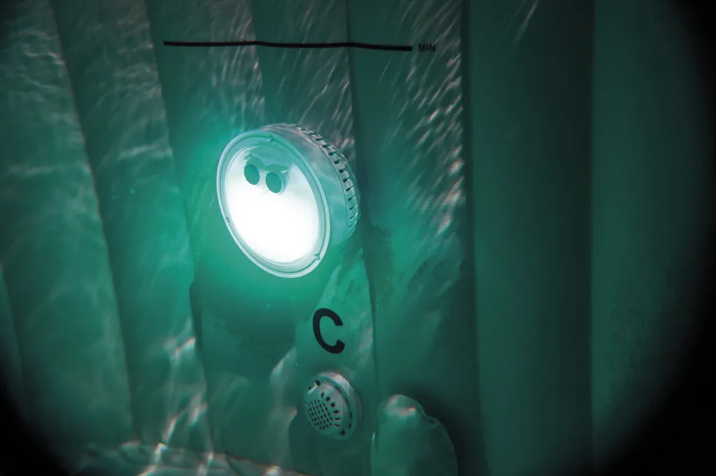 Luce Ambientale LED Intex 28503 per PureSpa | Design e Colori - 2