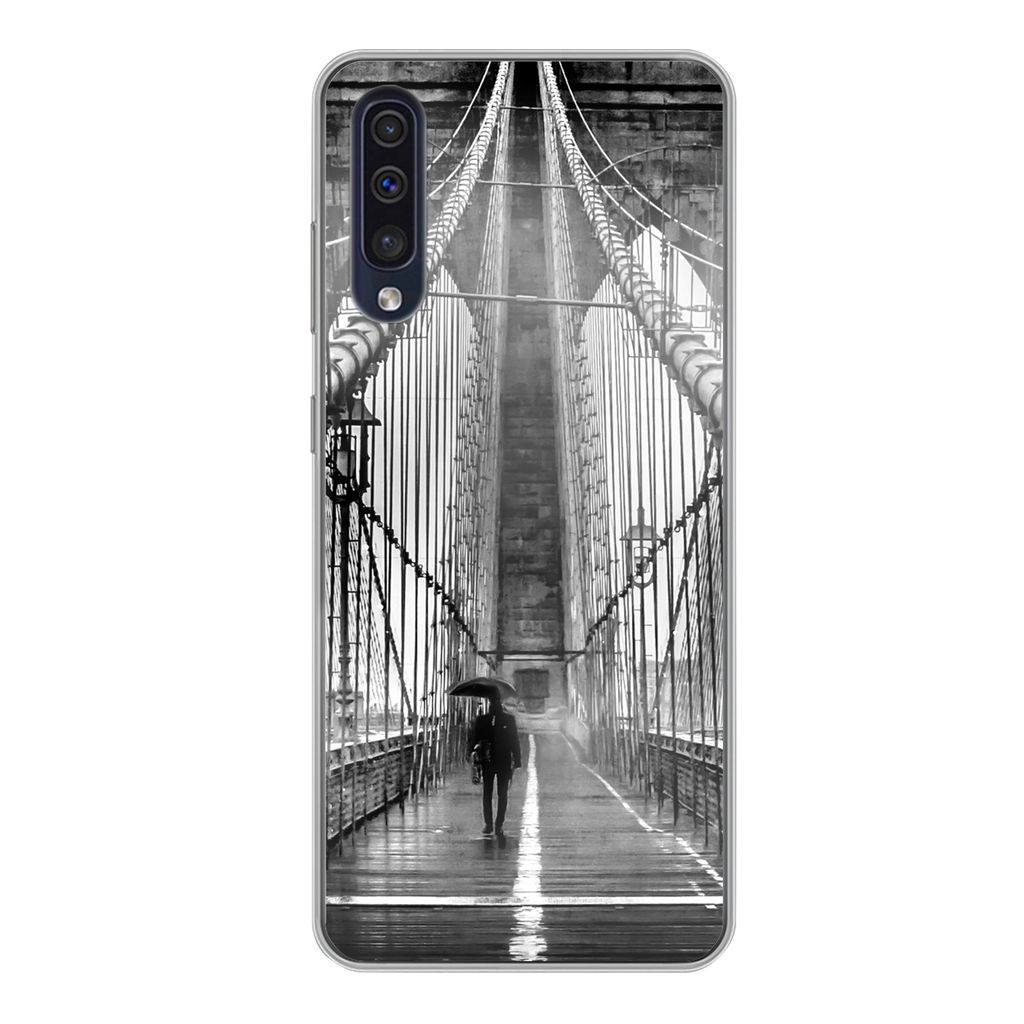 MuchoWow Handyhülle Schutzhülle Hülle für Samsung Galaxy A50 Brooklyn Bridge während des Regens in Schwarz und Weiß Silikon Softcase Handy ...