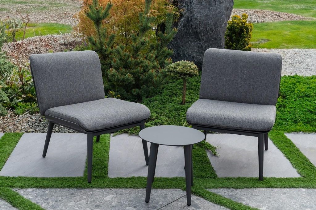 BOLZANO Gartenset mit 2 Stühlen und einem anthrazitfarbenen Isola-Tisch