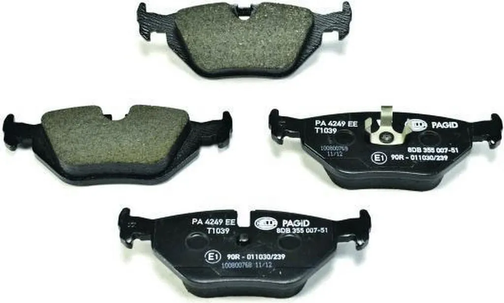 Plaquettes de frein HELLA avec indicateur d'usure 17,3 mm pour BMW S3