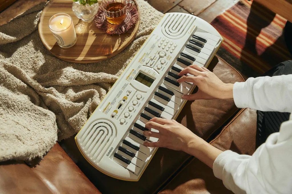 Casio SA-80 Mini-Keyboard : Le Clavier Compact pour Pratiquer sans Encombre - 9