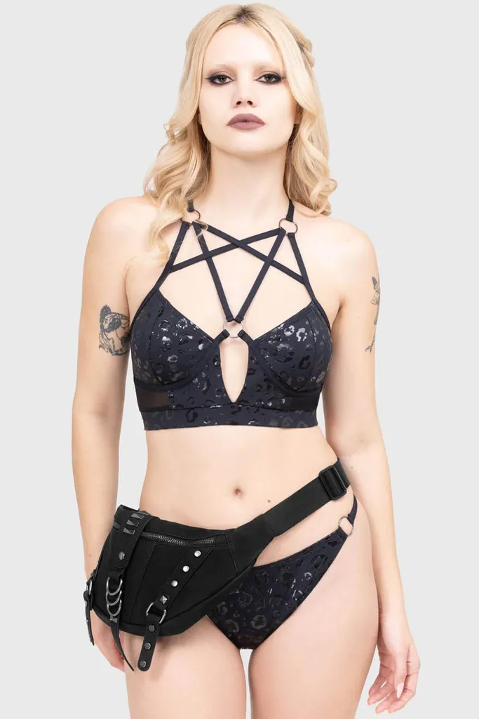 Sacoche de Ceinture Rust & Bones : Vos Mains Libres avec Style Gothique