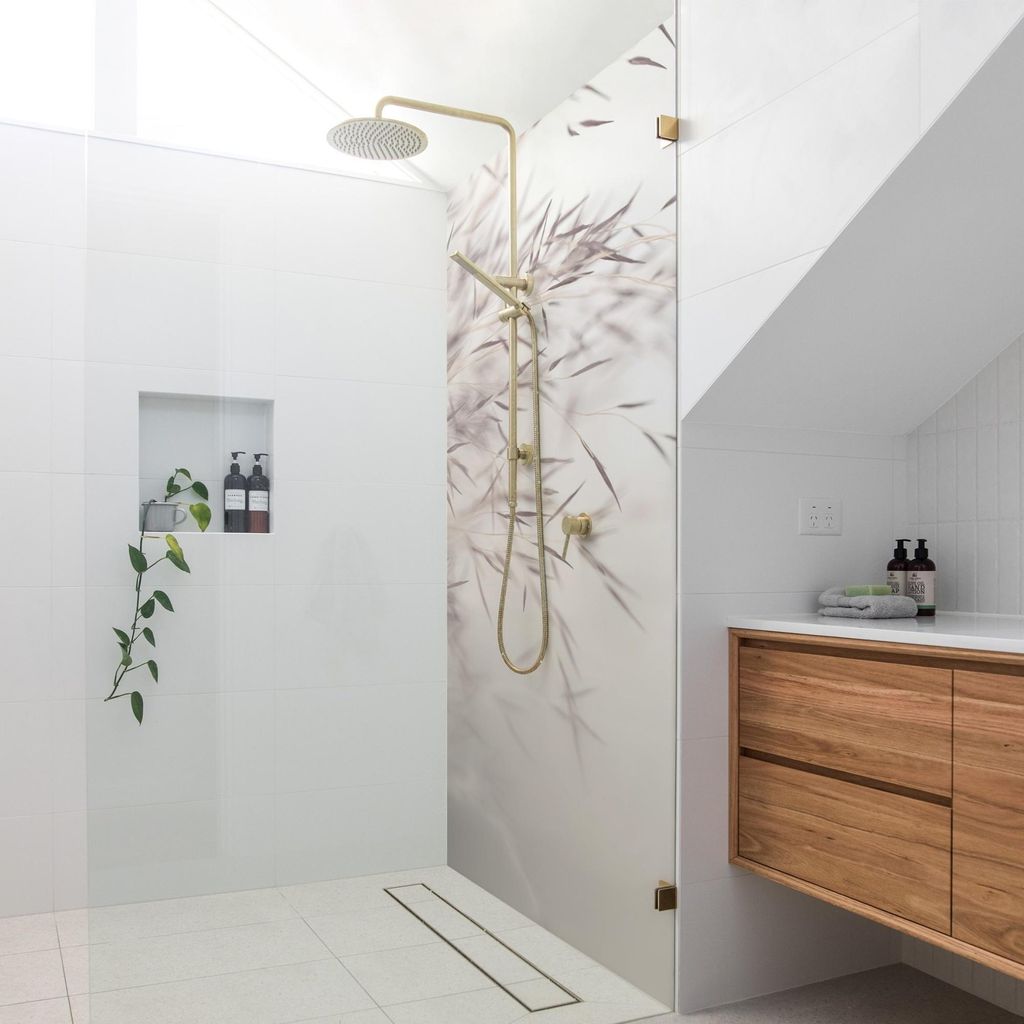 Duschrückwand mit Motiv selbstklebend - 0.35 mm Wandpaneel wasserfest Gräser beige Landhaus Badrückwand fugenlos Smart matt 80x200 cm