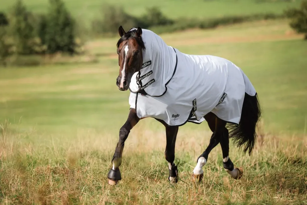 Coperta Fly RugBe SuperFly 115cm: Recensione e Specifiche Kerbl - 8