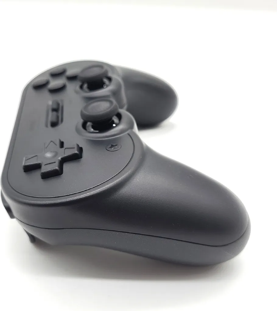 Manette de jeu Bluetooth 8BitDo Pro 2 Hall Effect noire multiplateforme