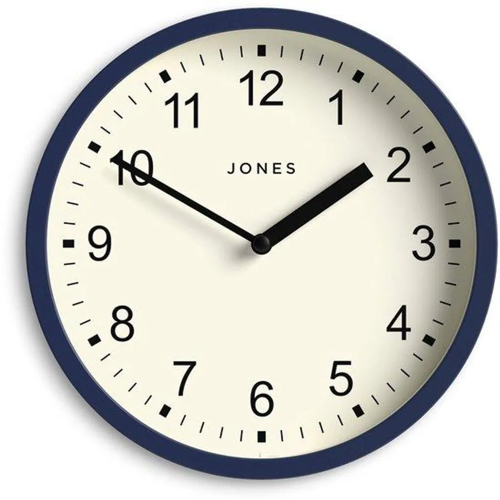 Horloge murale moderne ronde coloris bleu nuit pour une petite pièce