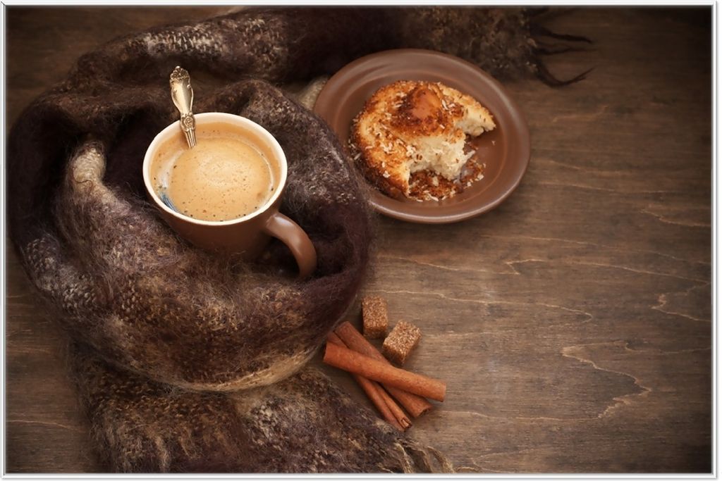 Wallario Wandbild Kuchen und Kaffeegenuss, Größe: 61 x 91,50 cm, Poster mit weißem Aluminiumrahmen