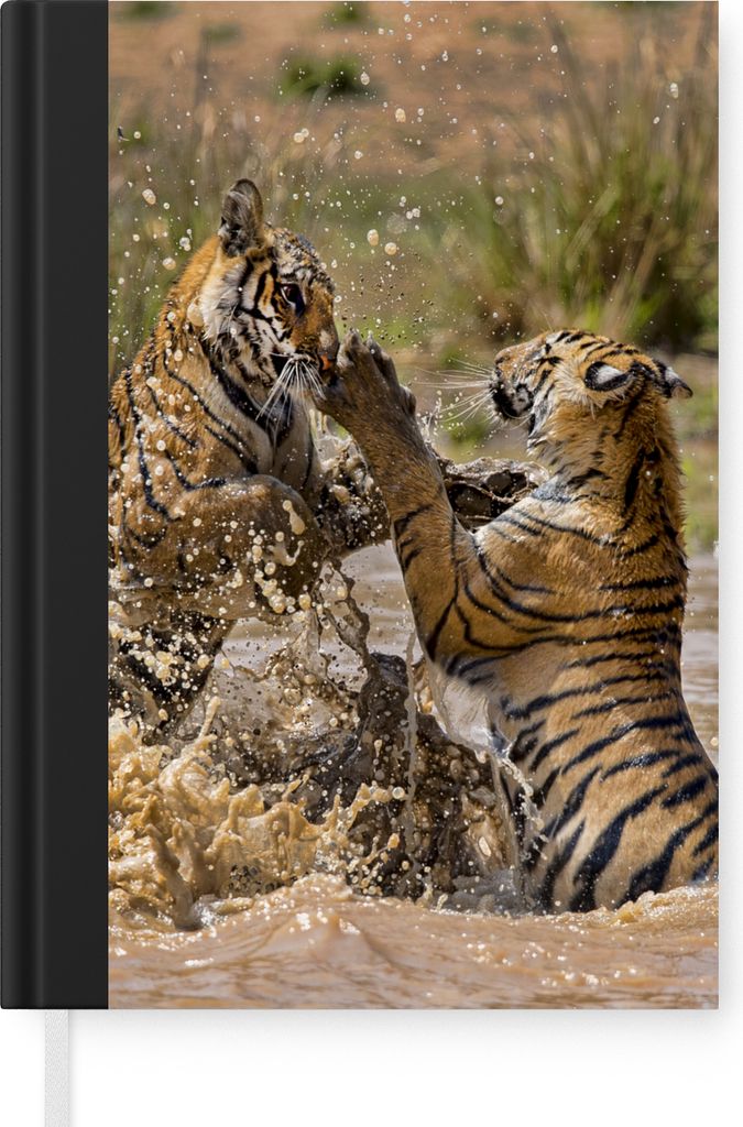 MuchoWow Notizbuch Tagebuch Haushaltsbuch Notebook A5 Junge Tiger spielen im Wasser - Notizblock - Notizheft - Notebook - Schreibblock - Papier