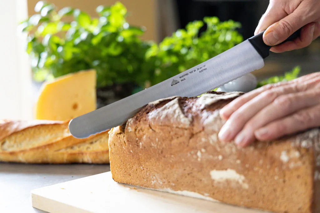 STUBAI coltello da pasticceria di alta qualità 260 mm | coltello da pasticceria con bordo seghettato in acciaio inox per tagliare senza fatica torte, pasticcini, pane e prodotti da forno, lavabile in lavastoviglie, pasticceria - 6