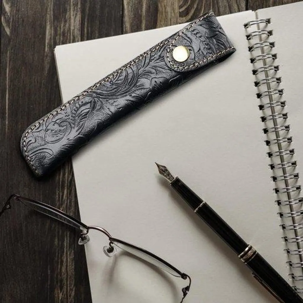 Organisateur de bureau en cuir pour protéger vos crayons et stylos d'art