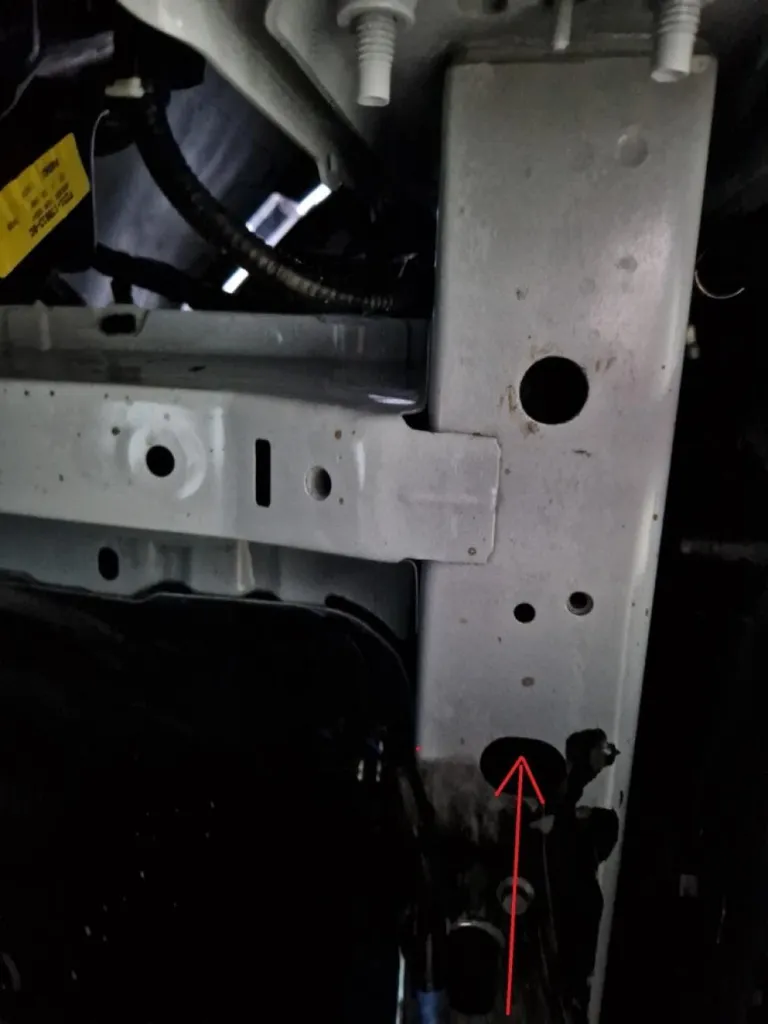 Plaque de protection robuste en acier galvanisé Ford Transit Custom
