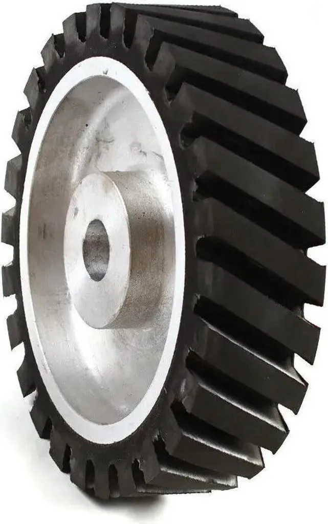 Roue de contact anti-vibration pour ponceuse à bande de métallerie