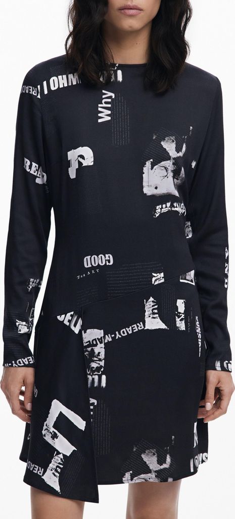 Schwarzes kurzes Damenkleid mit Muster und kontrastreichen Details