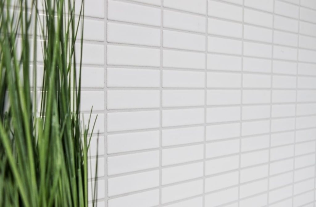 Handmuster Mosaik Fliese Keramik Stäbchen weiß glänzend Fliesenspiegel Küche MOS24B-0101_m